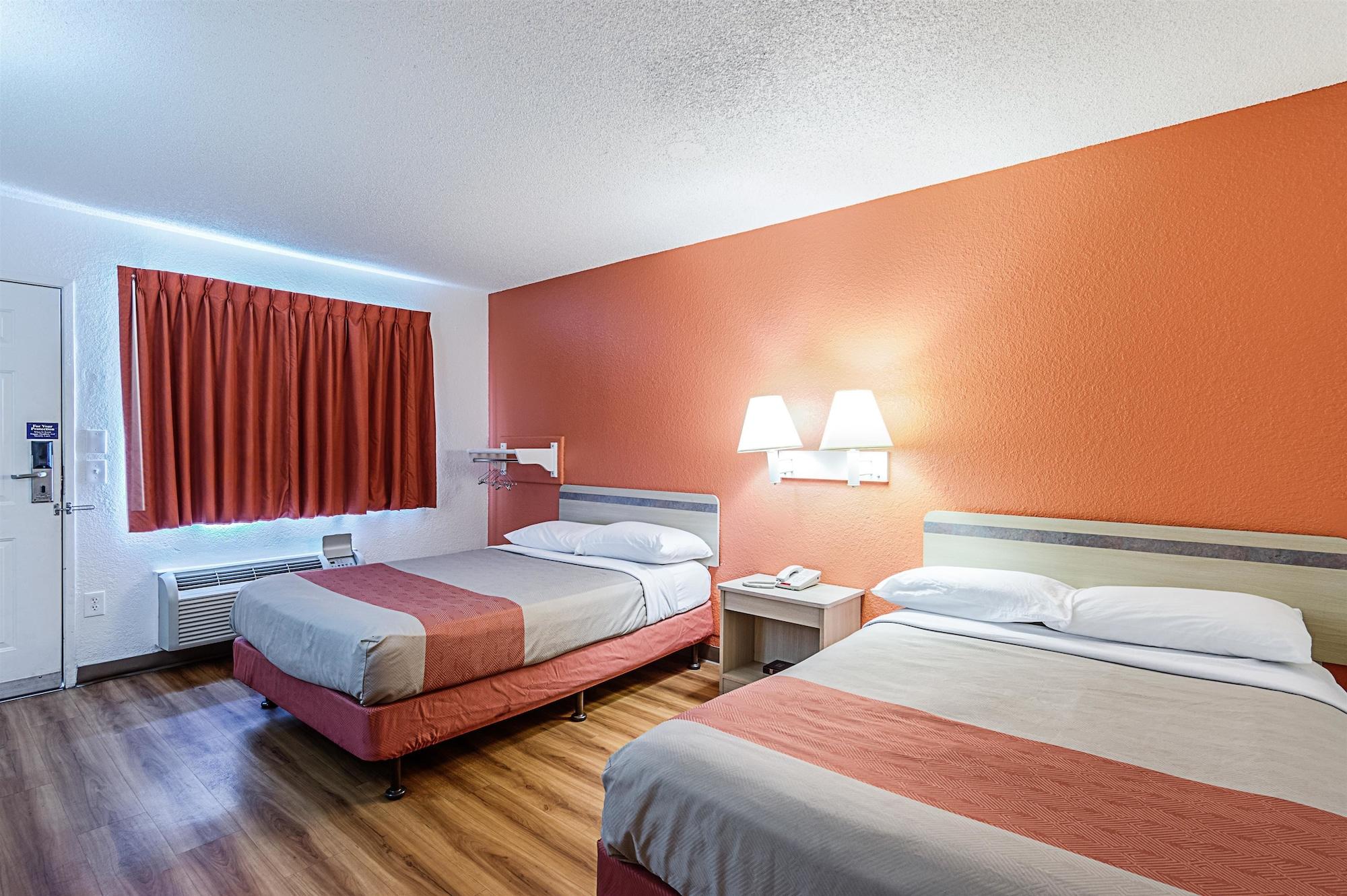 Park Inn By Radisson, Modesto Zewnętrze zdjęcie