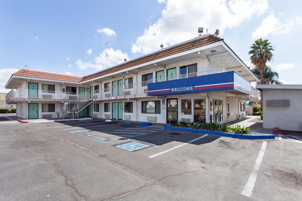 Park Inn By Radisson, Modesto Zewnętrze zdjęcie
